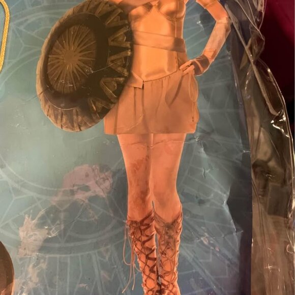 ladies size XL 12/14 Wonder Woman Bronze Warrior Costume with Roman Sandals - Picture 8 of 9